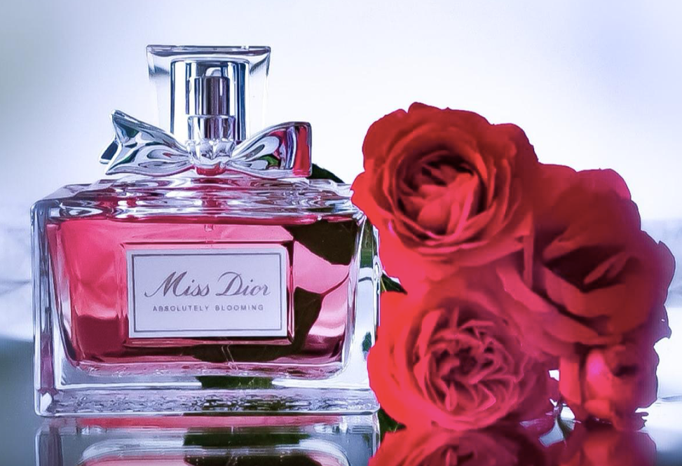 Dior Miss Dior Absolutely Blooming EDP Spray for Women - Perfumora