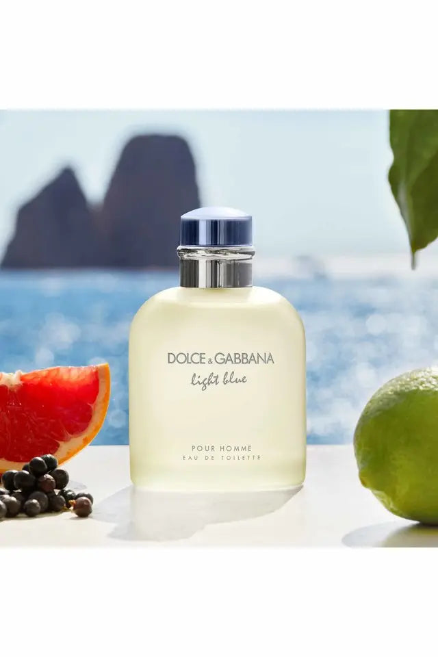 Dolce & Gabbana Light Blue EDT Spray for Men - Perfumora