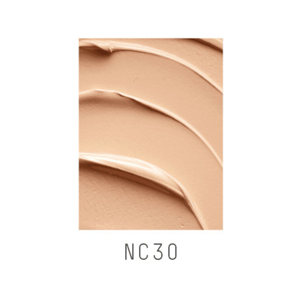 STUDIO FIX FLUID SPF 15 FOUNDATION