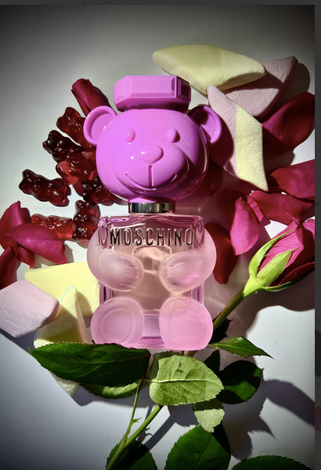 Moschino Toy 2 Bubble Gum EDT Spray for Unisex - Perfumora