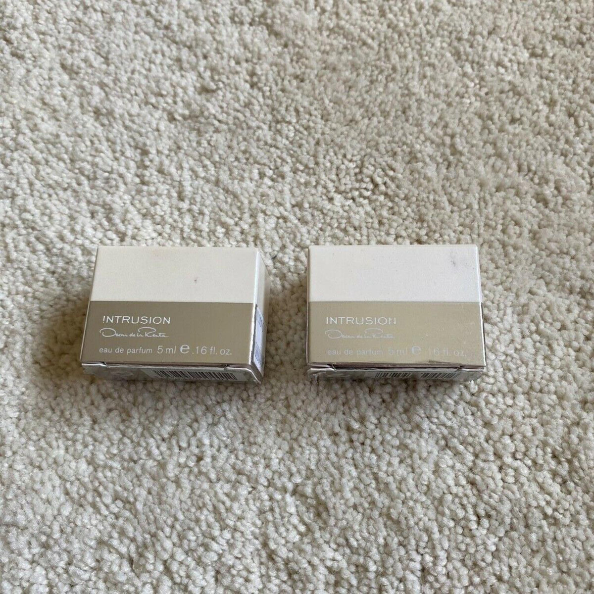 Oscar de la Renta Intrusion Mini Parfum EDP Spray For  Women