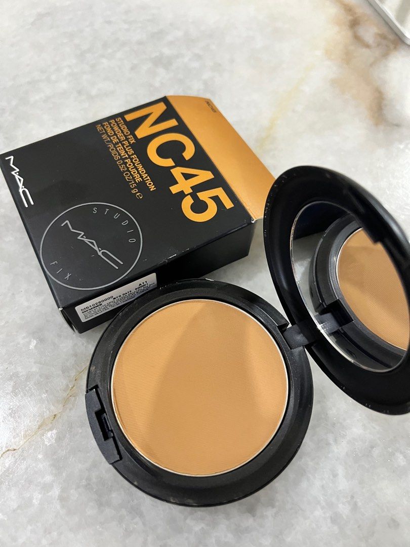 STUDIO FIX POWDER PLUS FOUNDATION NC-45